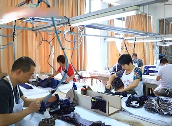 97 necktie Ironing 97 necktie Ironing